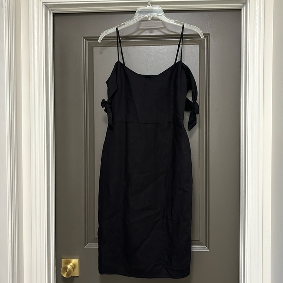 Abercrombie & Fitch off the shoulder black linen dress 2 NWT - Picture 3 of 10
